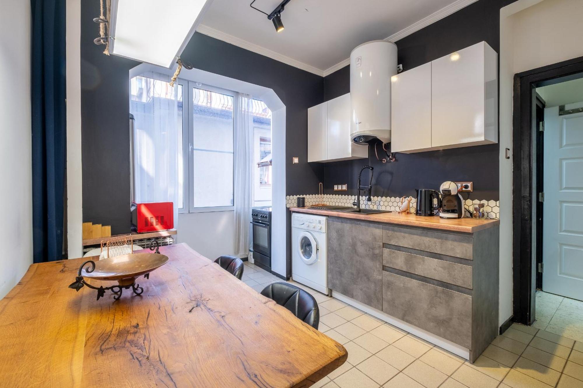 Modern , Spacious 2Br Apartment In Top Center Sofia Exterior foto