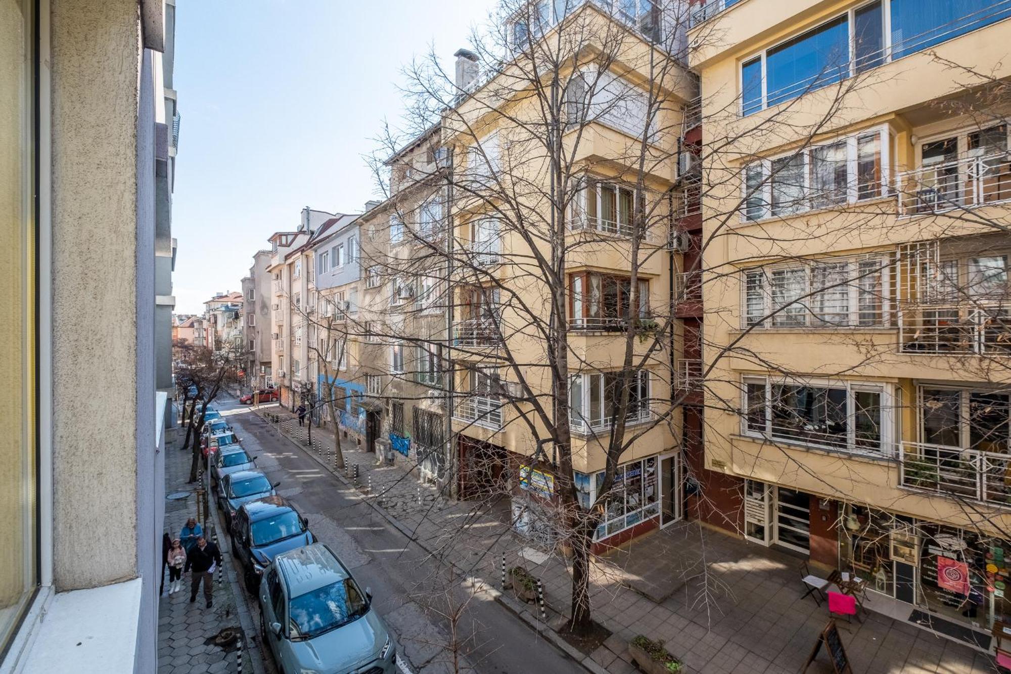 Modern , Spacious 2Br Apartment In Top Center Sofia Exterior foto