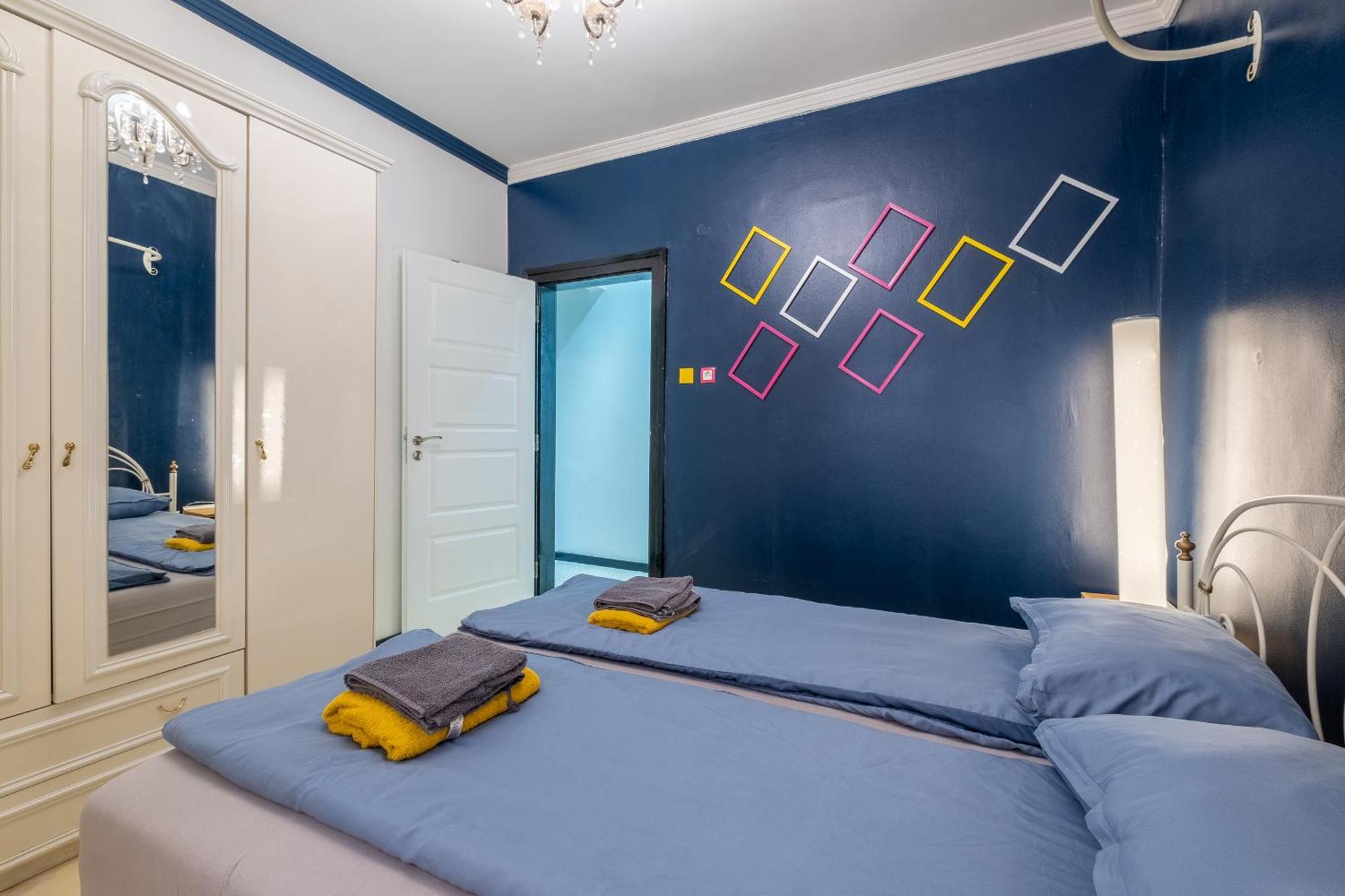 Modern , Spacious 2Br Apartment In Top Center Sofia Exterior foto